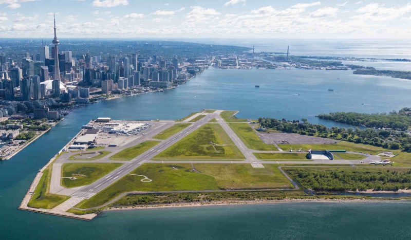 Owner of Billy Bishop airport looking for private sector investor ...