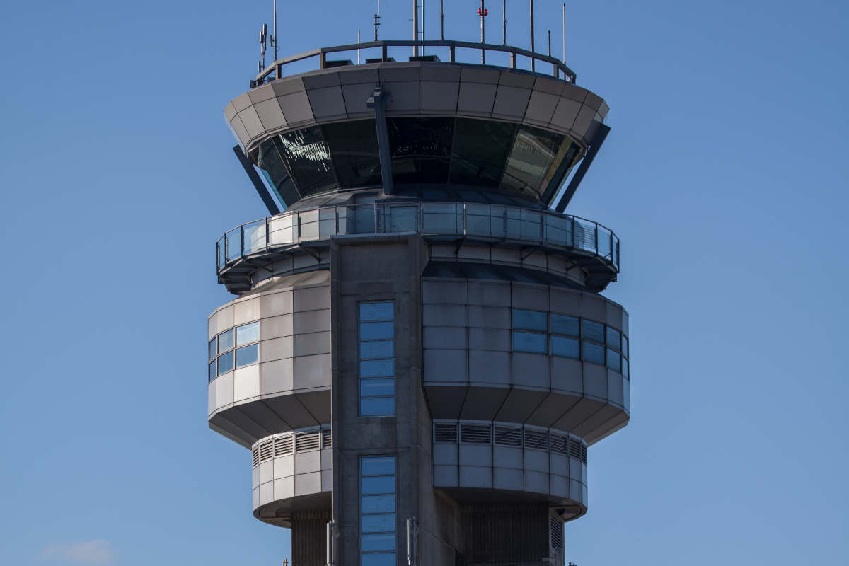 NAV CANADA confirms continuation of ATC services, suspends northern ...